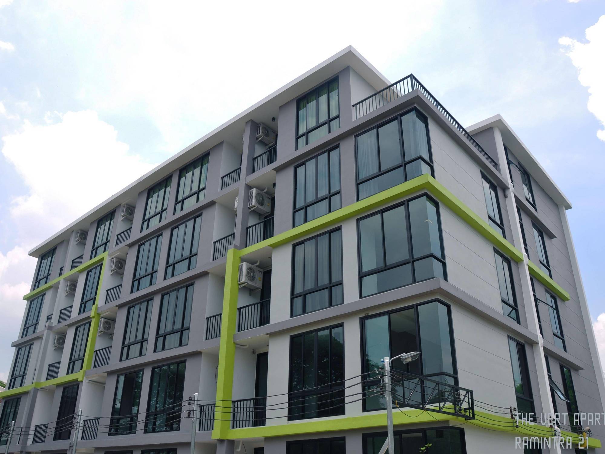 The Vert Pak Kret Exterior foto